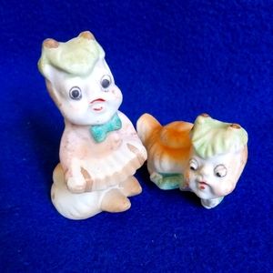 VTG Hand Painted Bisque Anthropomorphic Snails